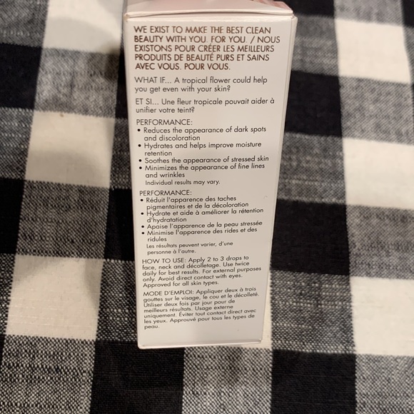 Volition Hibiscus Unspottable Correcting Oil - Picture 3 of 9